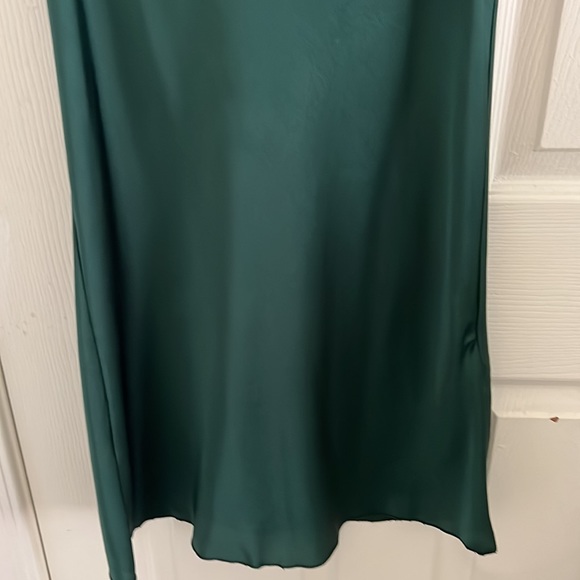 Dress - Picture 5 of 6